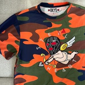 T Shirt, great material.